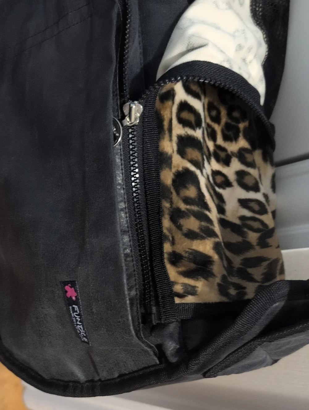 Fundle Pet Sling